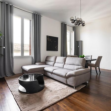 San Marco Black Appartamento Luxury Con Terrazzo E Parcheggio Su Richiesta Florence Luaran gambar