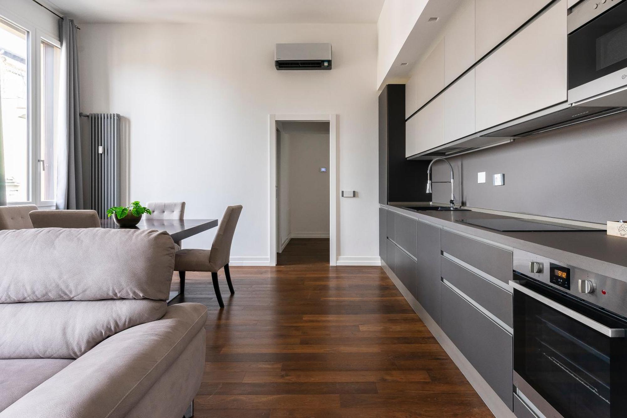 San Marco Black Appartamento Luxury Con Terrazzo E Parcheggio Su Richiesta Florence Luaran gambar