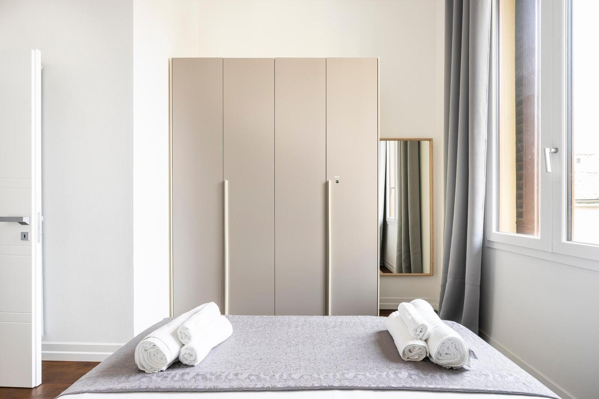 San Marco Black Appartamento Luxury Con Terrazzo E Parcheggio Su Richiesta Florence Luaran gambar